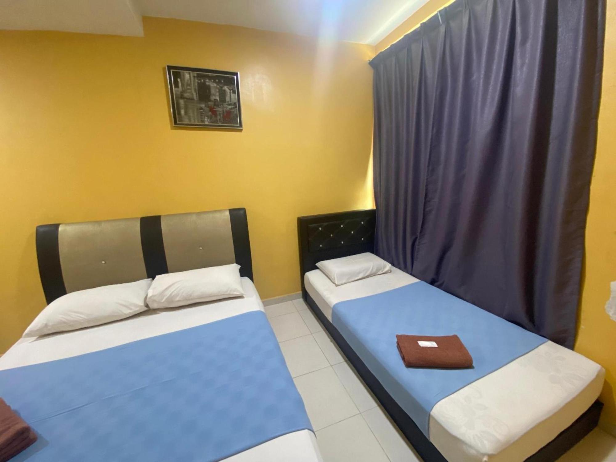 Muadzam Shah Oyo 91065 Hotel De Anjung מראה חיצוני תמונה