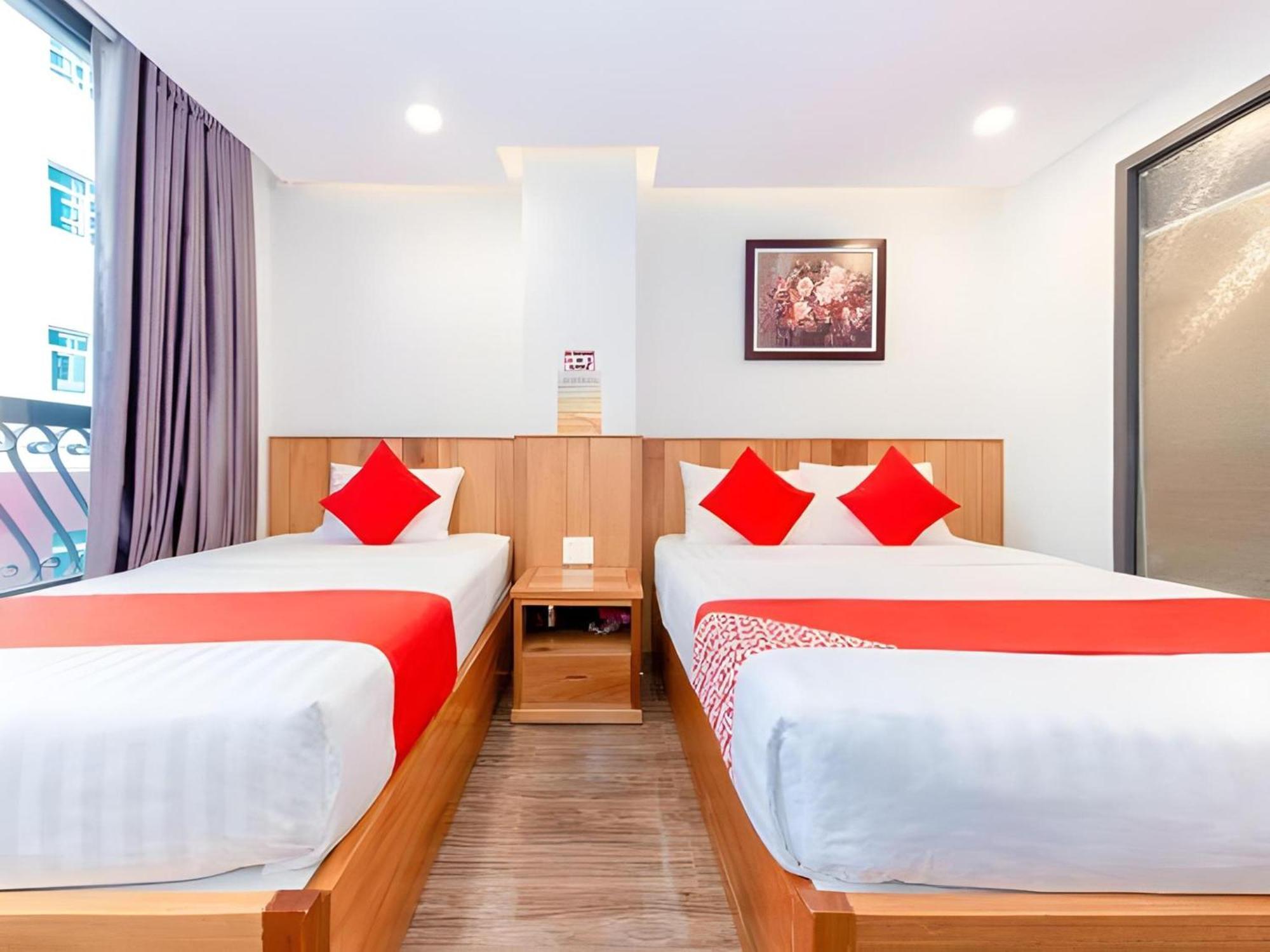 Muadzam Shah Oyo 91065 Hotel De Anjung מראה חיצוני תמונה